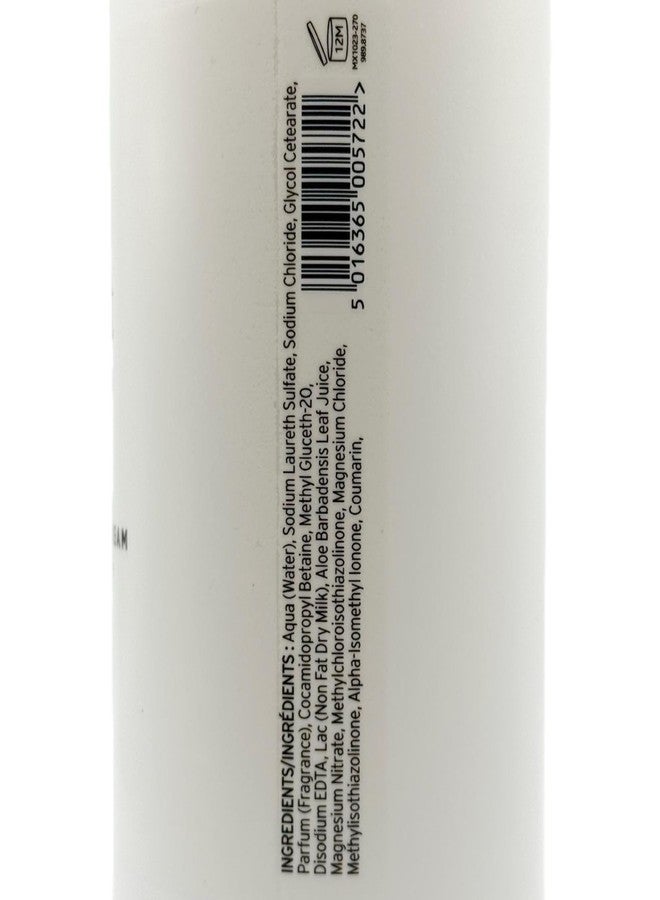 Scottish Fine Soaps The Au Lait Bath & Shower Cream, 33.8 fl oz, White - Image 5